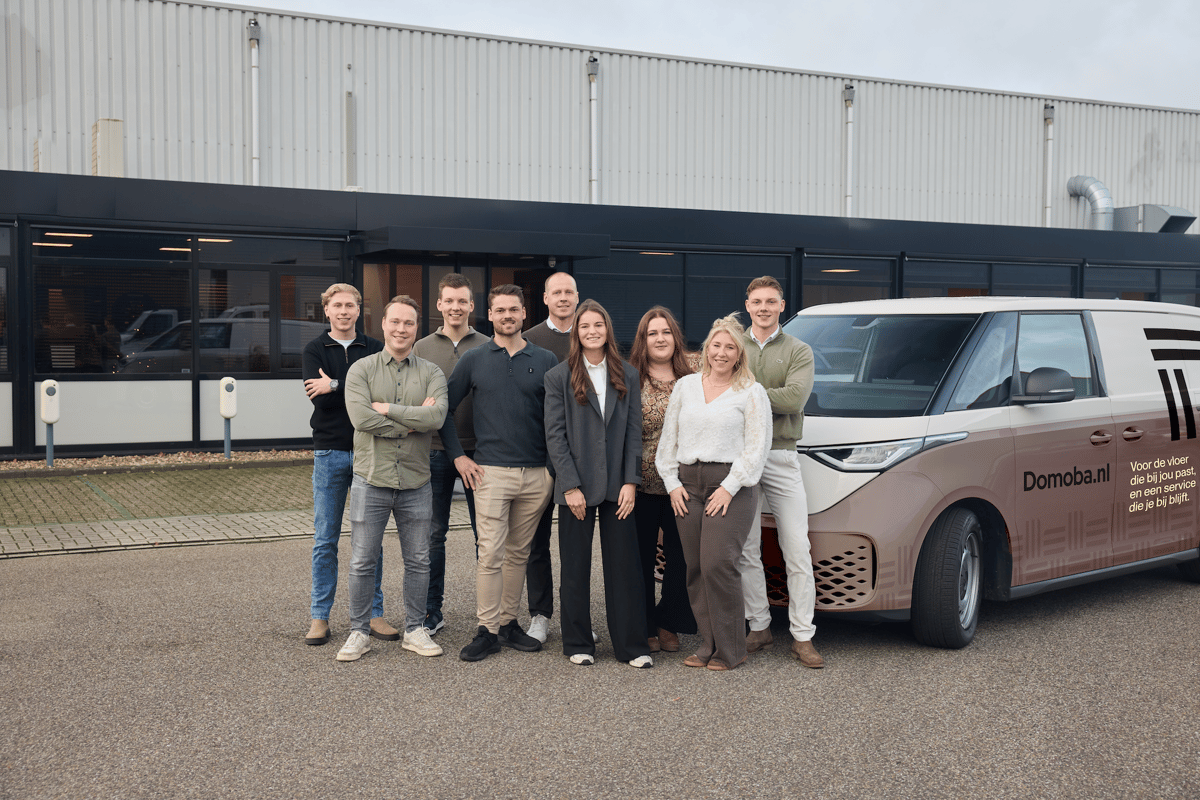 Het team van Domoba