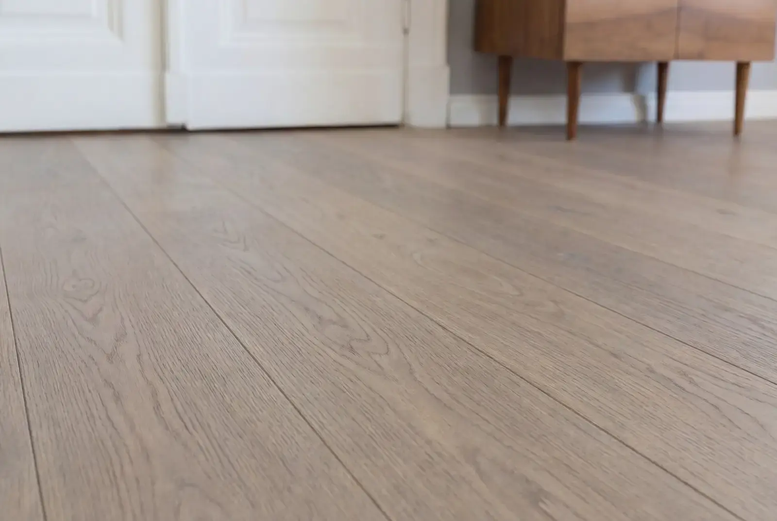 Lamelparket eiken plank - Groenland Oude Schoolvloer Krijtwit