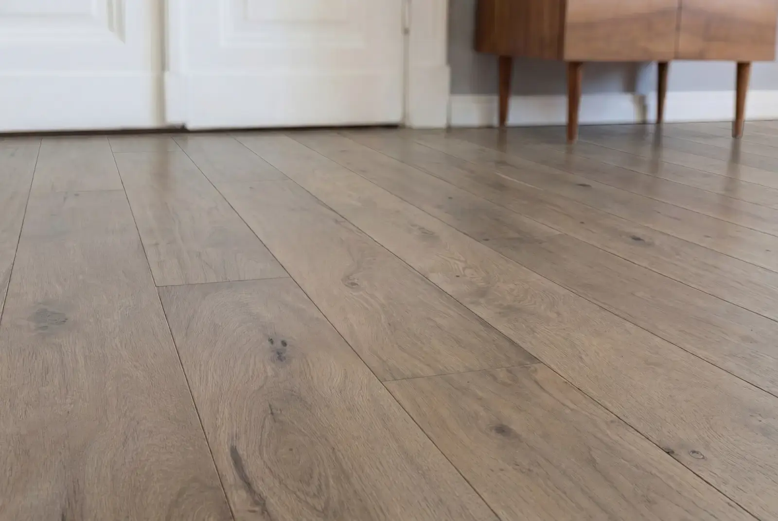 Lamelparket eiken plank - Sistan Noestarm Greywash