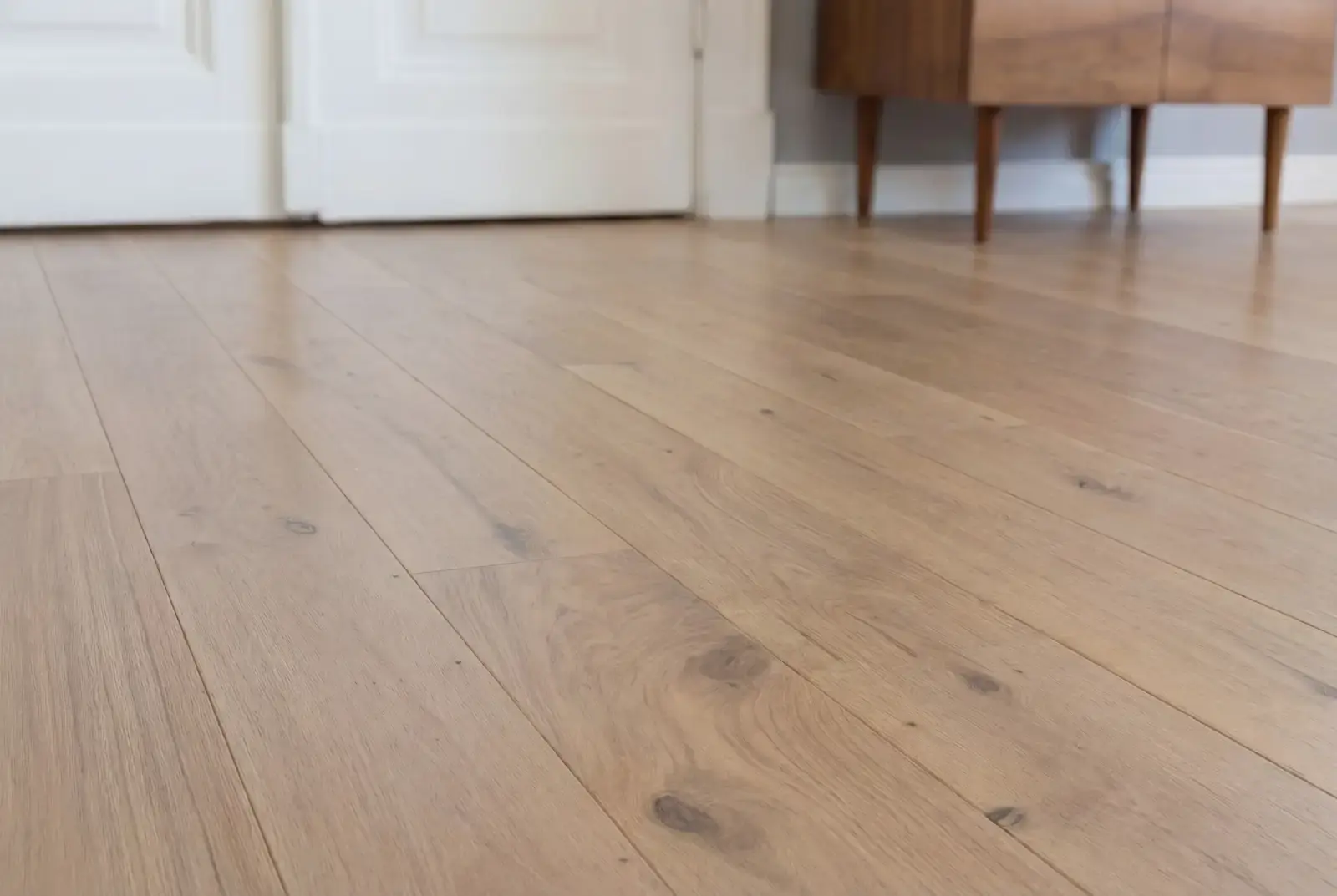 Lamelparket eiken plank - Sistan Noestarm Whitewash