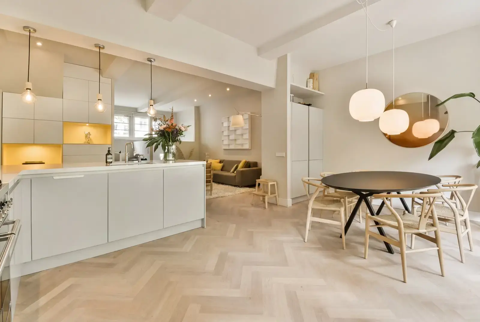 Lamelparket eiken visgraat - Okavango Noestarm Geborsteld Krijtwit