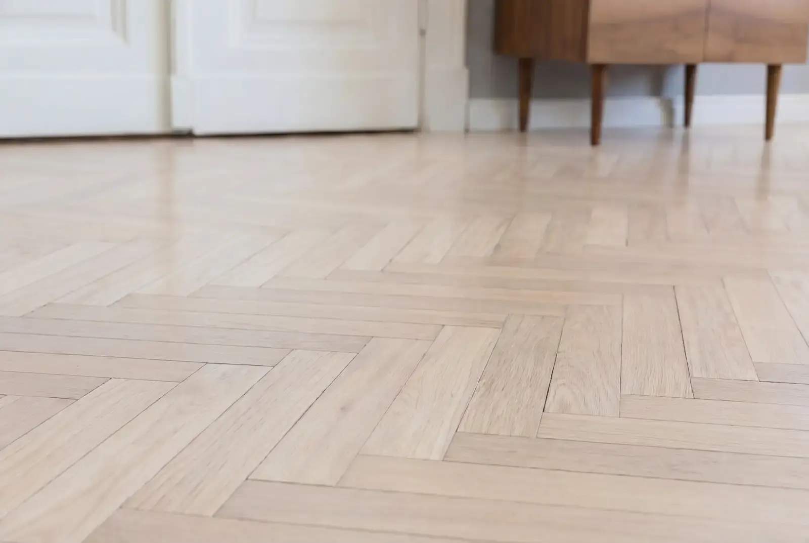 Multiplank eiken Hongaarse Punt - Orkney Noestarm Krijtwit