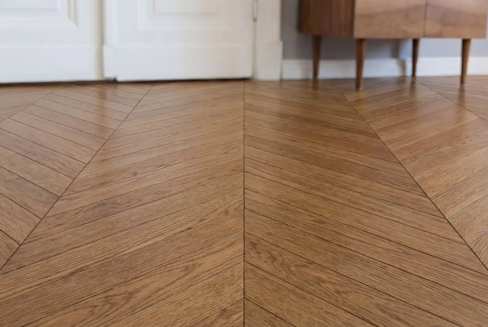 Multiplank eiken Hongaarse Punt - Orkney Noestarm Midden Bruin