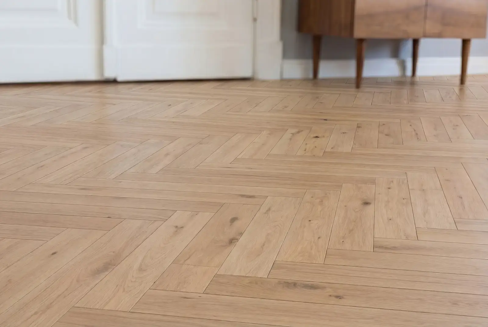 Multiplank eiken visgraat - Luzon Rustiek Weissgrund