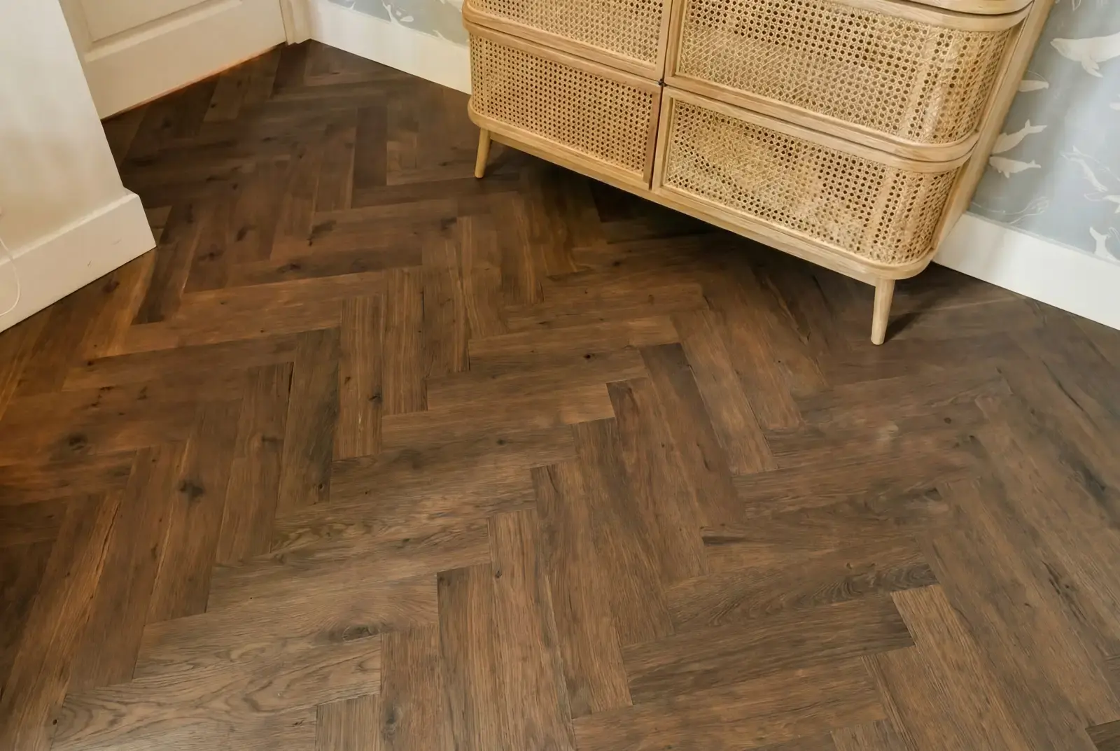 Multiplank eiken visgraat - Luzon Rustiek Zwart