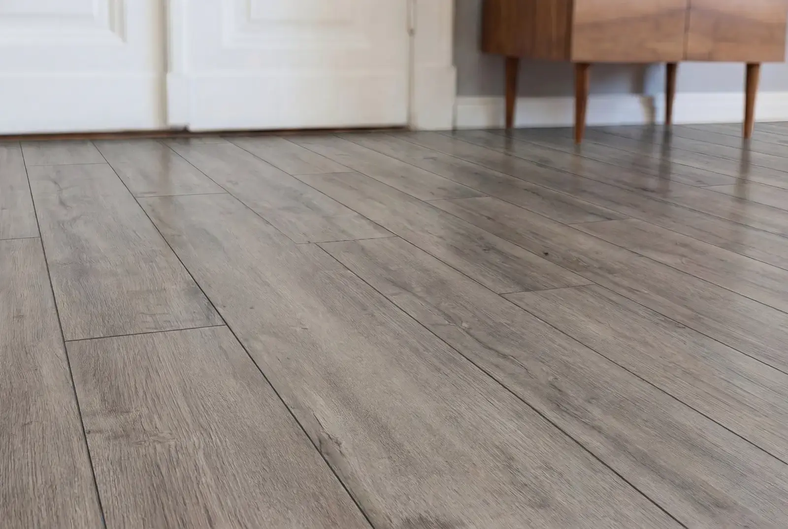 Laminaat 8mm plank - Bologna Grey